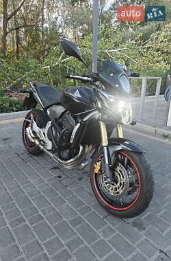 Мотоцикл Классик Honda CB 600F Hornet 2007 в Днепре