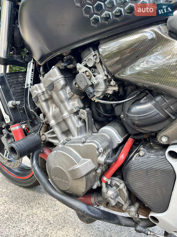Мотоцикл Без обтекателей (Naked bike) Honda CB 600F Hornet 2003 в Дымере