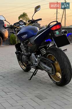 Мотоцикл Без обтекателей (Naked bike) Honda CB 600F Hornet 2005 в 