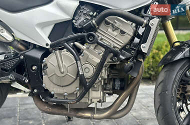 Мотоцикл Без обтекателей (Naked bike) Honda CB 600F Hornet 2005 в 