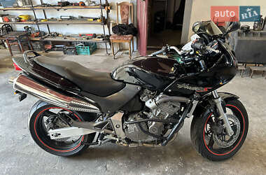 Мотоцикл Спорт-туризм Honda CB 600F Hornet 2001 в Виннице