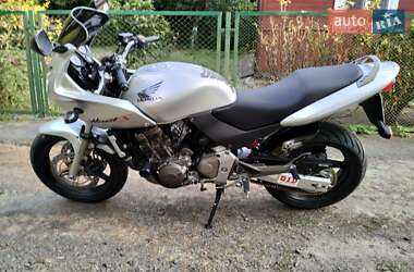 Мотоцикл Спорт-туризм Honda CB 600F Hornet 2002 в  фото 57 Мотоцикл Спорт-туризм Honda CB 600F Hornet 2002 в