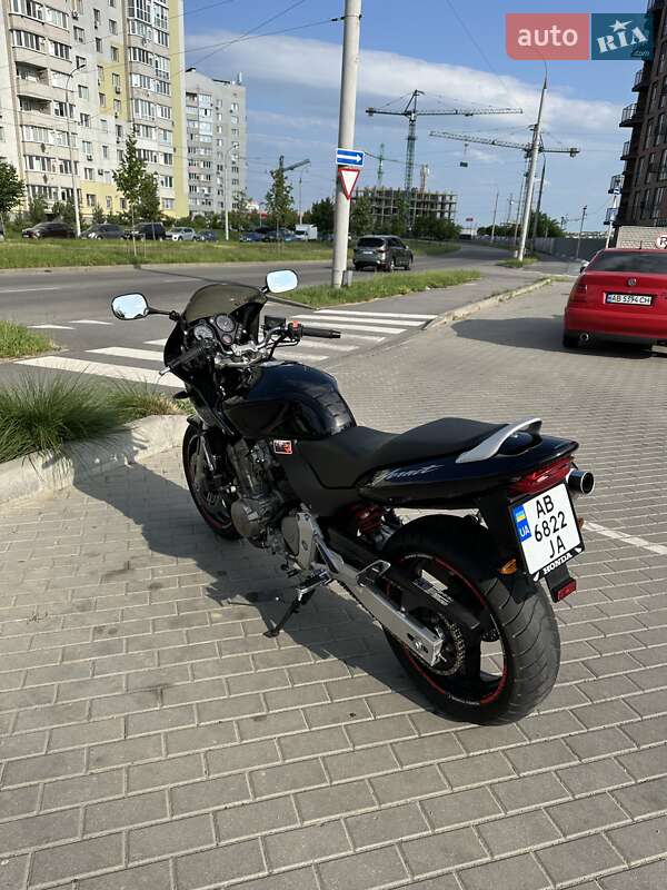 Мотоцикл Без обтекателей (Naked bike) Honda CB 600F Hornet 2002 в Виннице фото 2 Мотоцикл Без обтекателей (Naked bike) Honda CB 600F Hornet 2002 в Виннице