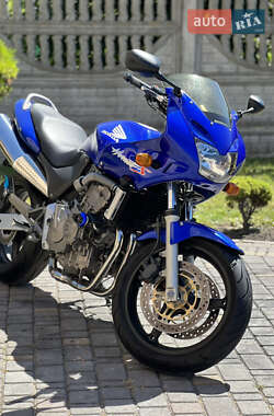 Мотоцикл Спорт-туризм Honda CB 600F Hornet 2002 в 
