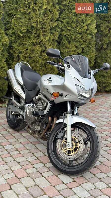 Honda CB 600F Hornet 2002