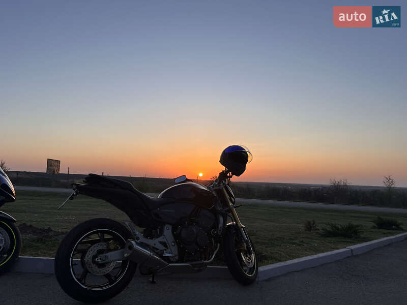 Мотоцикл Без обтікачів (Naked bike) Honda CB 600F Hornet 2008 в Дніпрі фото 3 Мотоцикл Без обтікачів (Naked bike) Honda CB 600F Hornet 2008 в Дніпрі
