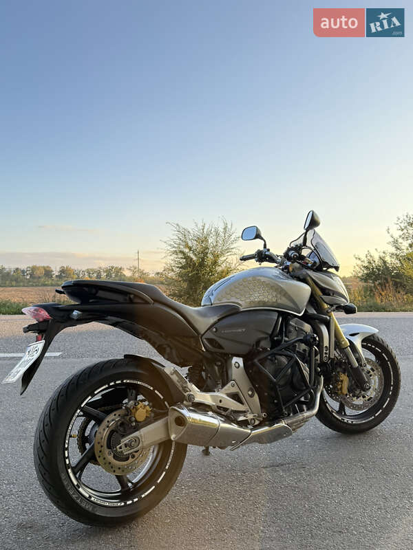 Вантажні моторолери, мотоцикли, скутери, мопеди Honda CB 600F Hornet 2008 в Дніпрі фото 2 Вантажні моторолери, мотоцикли, скутери, мопеди Honda CB 600F Hornet 2008 в Дніпрі