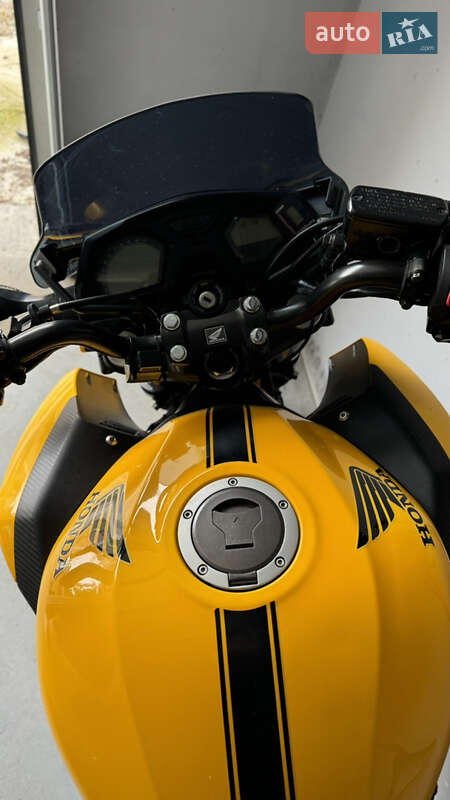 Мотоцикл Без обтекателей (Naked bike) Honda CB 650F 2014 в Ровно фото 4 Мотоцикл Без обтекателей (Naked bike) Honda CB 650F 2014 в Ровно