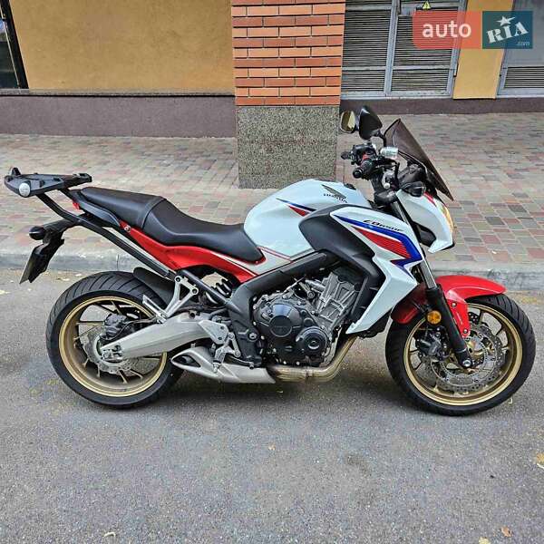 Мотоцикл Без обтекателей (Naked bike) Honda CB 650F 2014 в Киеве