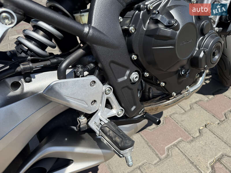 Мотоцикл Без обтікачів (Naked bike) Honda CB 650F 2014 в Одесі