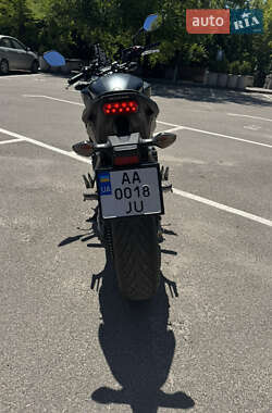Мотоцикл Без обтекателей (Naked bike) Honda CB 650F 2015 в 