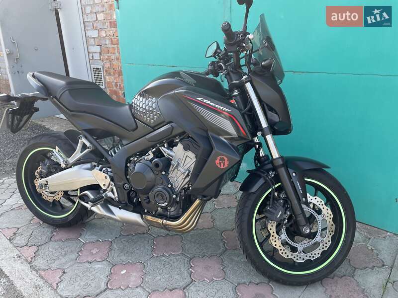 Мотоцикл Без обтікачів (Naked bike) Honda CB 650F 2015 в Миколаєві фото 2 Мотоцикл Без обтікачів (Naked bike) Honda CB 650F 2015 в Миколаєві