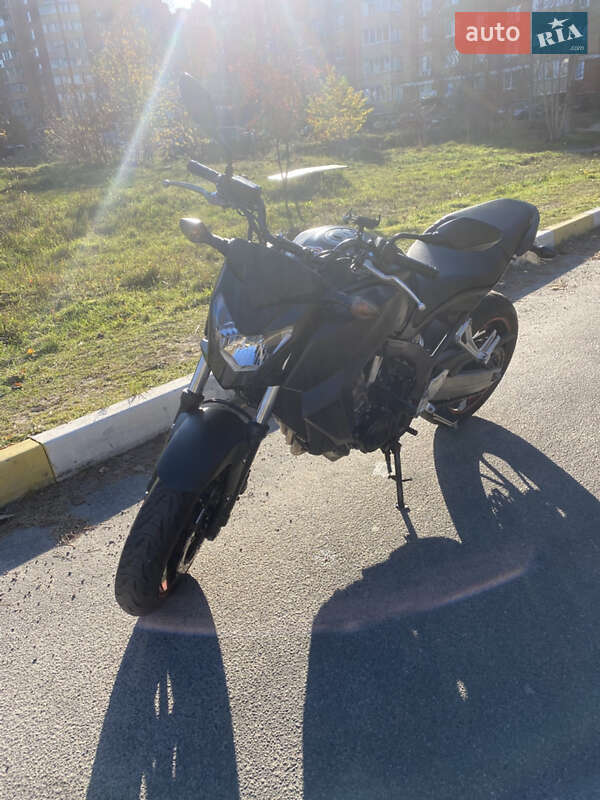 Мотоцикл Без обтікачів (Naked bike) Honda CB 650F 2015 в Києві фото 7 Мотоцикл Без обтікачів (Naked bike) Honda CB 650F 2015 в Києві