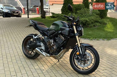 Мотоцикл Без обтекателей (Naked bike) Honda CB 650R 2024 в 