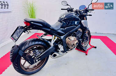 Спортбайк Honda CB 650R 2019 в 