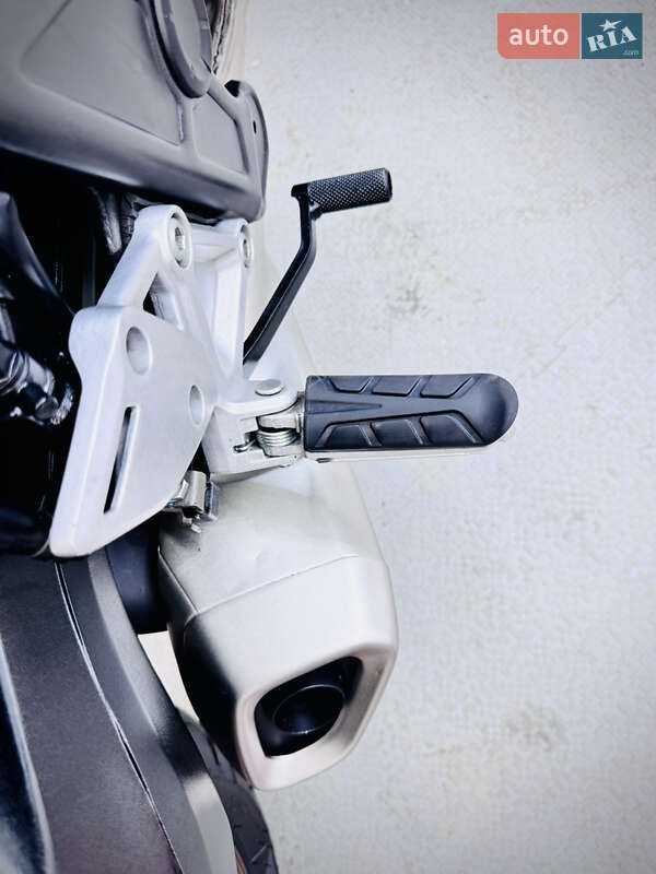 Спортбайк Honda CB 650R 2019 в Одессе