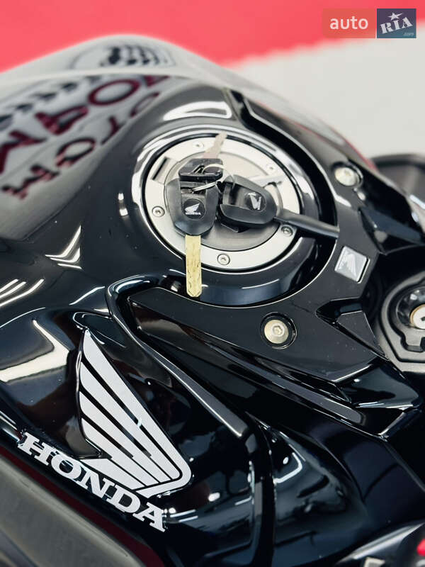 Спортбайк Honda CB 650R 2019 в Одессе