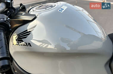 Мотоцикл Без обтекателей (Naked bike) Honda CB 650R 2024 в 