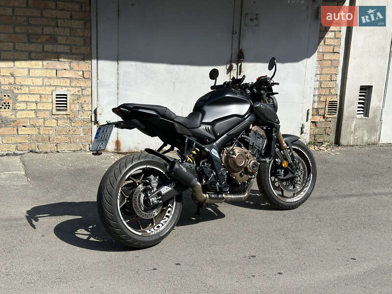 Мотоцикл Без обтекателей (Naked bike) Honda CB 650R 2020 в Киеве