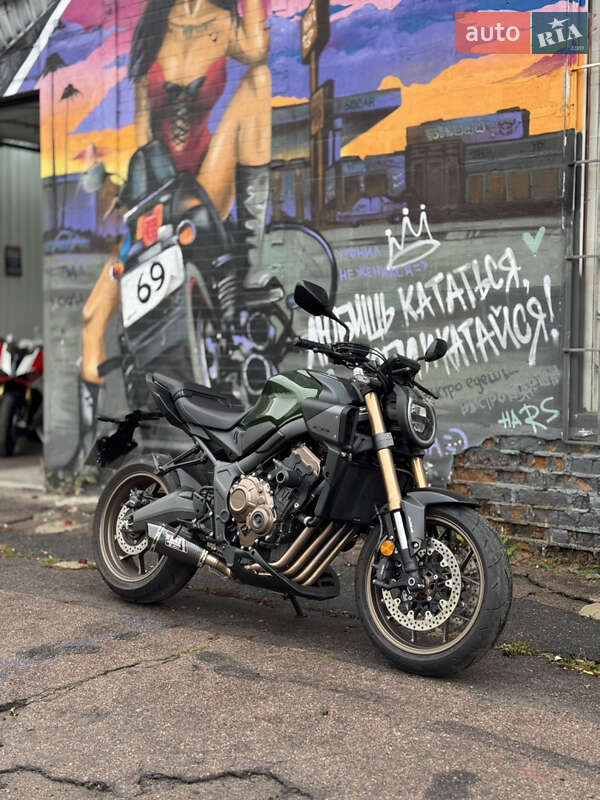 Мотоцикл Без обтікачів (Naked bike) Honda CB 650R 2024 в Києві