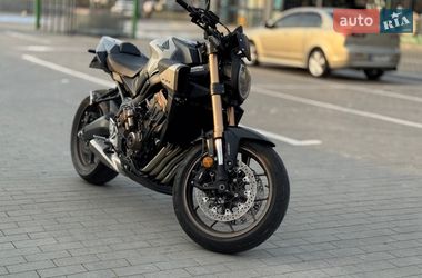 Мотоцикл Без обтекателей (Naked bike) Honda CB 650R 2024 в Первомайске