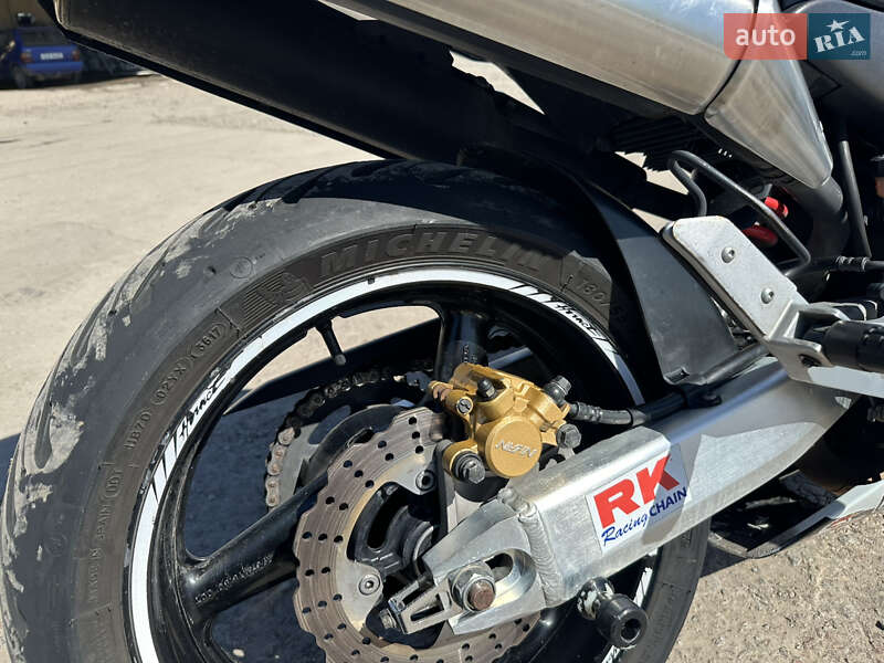 Мотоцикл Без обтекателей (Naked bike) Honda CB 900F Hornet 2002 в Прилуках