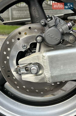 Мотоцикл Без обтекателей (Naked bike) Honda CB 900F Hornet 2002 в 