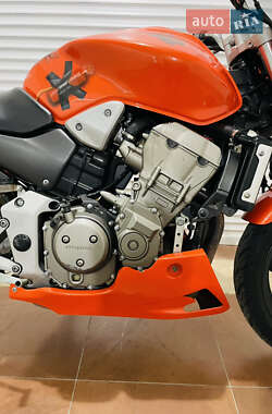 Мотоцикл Без обтікачів (Naked bike) Honda CB 900F Hornet 2002 в 