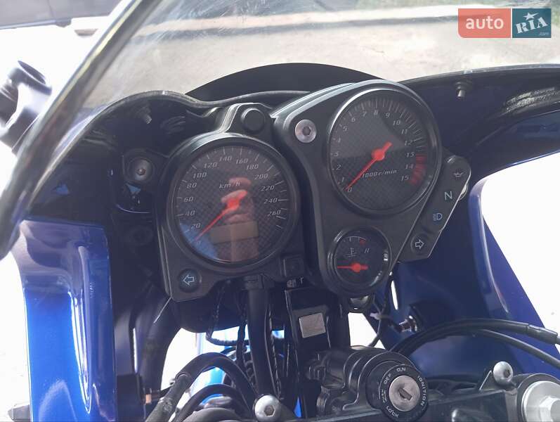 Мотоцикл Без обтікачів (Naked bike) Honda CB 900F Hornet 2001 в Калинівці