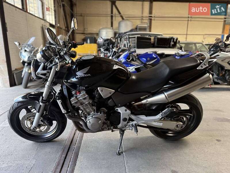 Мотоцикл Без обтікачів (Naked bike) Honda CB 900F Hornet 2004 в 