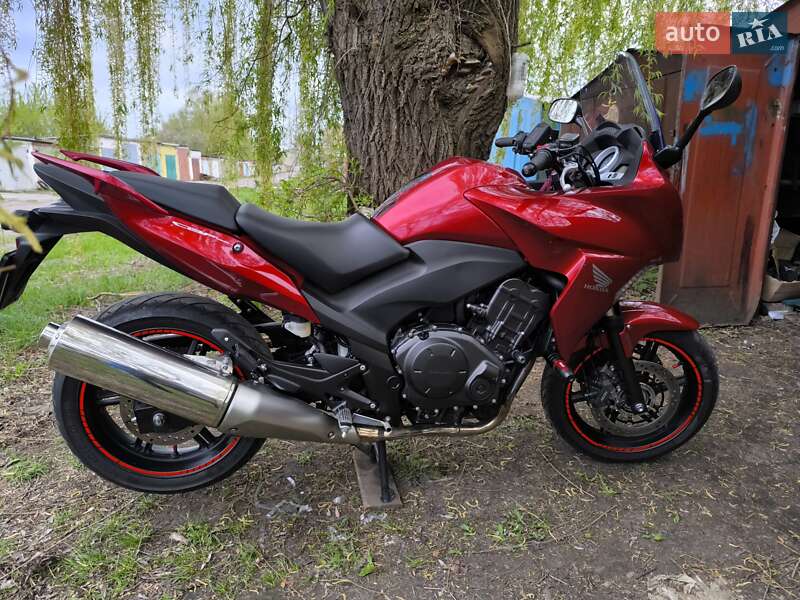 Мотоцикл Спорт-туризм Honda CBF 1000 2011 в 
