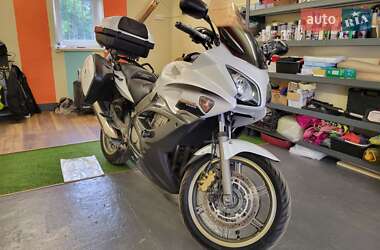 Мотоцикл Спорт-туризм Honda CBF 1000 2010 в 