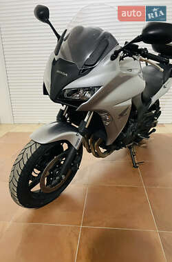 Мотоцикл Спорт-туризм Honda CBF 1000 2011 в Киеве
