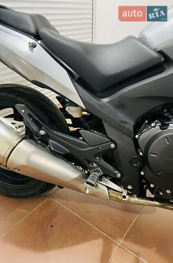 Мотоцикл Спорт-туризм Honda CBF 1000 2011 в 