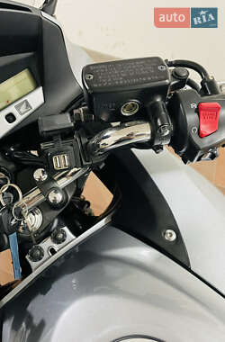 Мотоцикл Спорт-туризм Honda CBF 1000 2011 в 