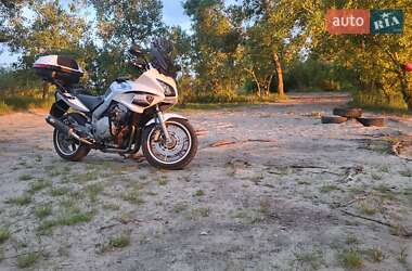 Мотоцикл Классик Honda CBF 1000 2009 в 