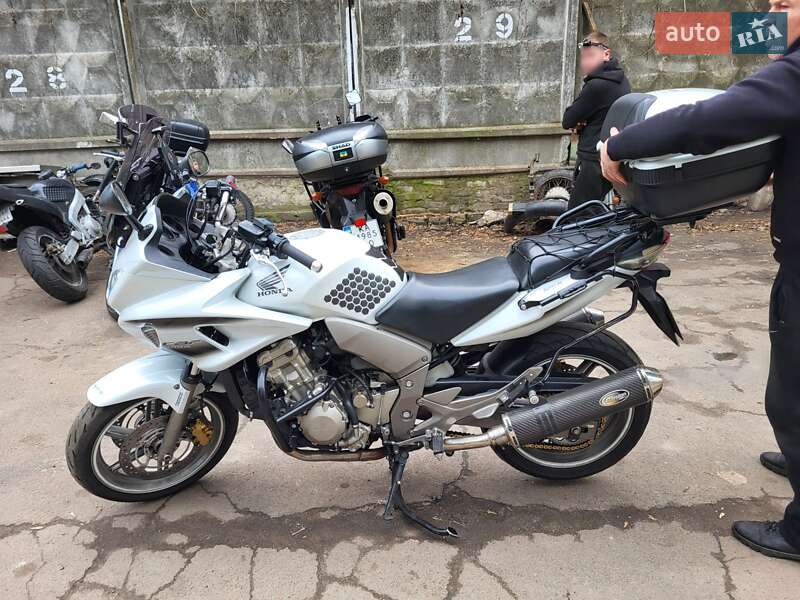 Мотоцикл Классик Honda CBF 1000 2009 в Киеве