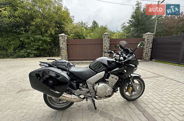Мотоцикл Спорт-туризм Honda CBF 1000 2006 в 