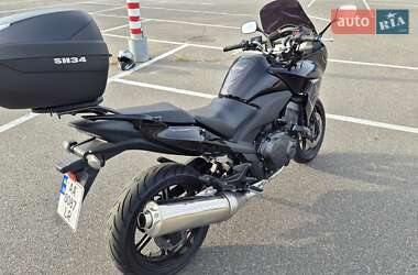 Мотоцикл Спорт-туризм Honda CBF 1000 2010 в 