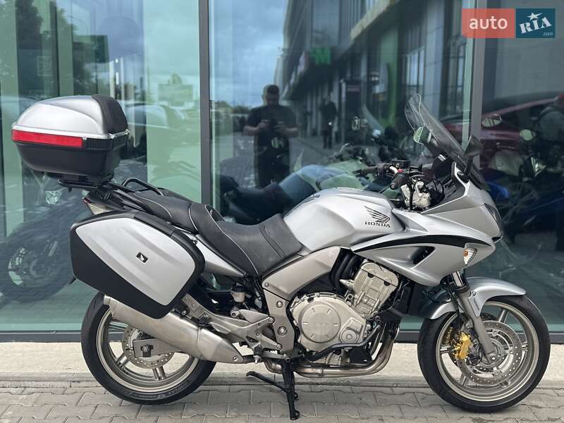 Мотоцикл Спорт-туризм Honda CBF 1000A 2008 в 
