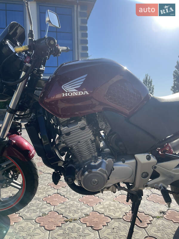 Мотоцикл Классик Honda CBF 500 2006 в Кельменцах