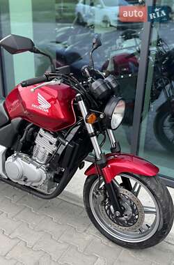 Мотоцикл Без обтекателей (Naked bike) Honda CBF 500 2005 в 