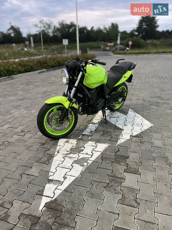 Мотоцикл Без обтекателей (Naked bike) Honda CBF 500 2004 в Стрые