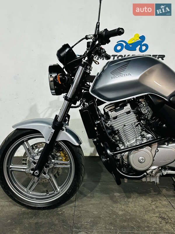 Мотоцикл Без обтекателей (Naked bike) Honda CBF 500 2006 в Бердичеве