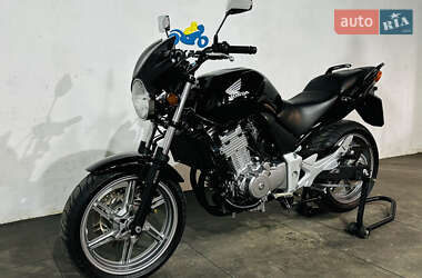 Мотоцикл Без обтекателей (Naked bike) Honda CBF 500 2004 в 