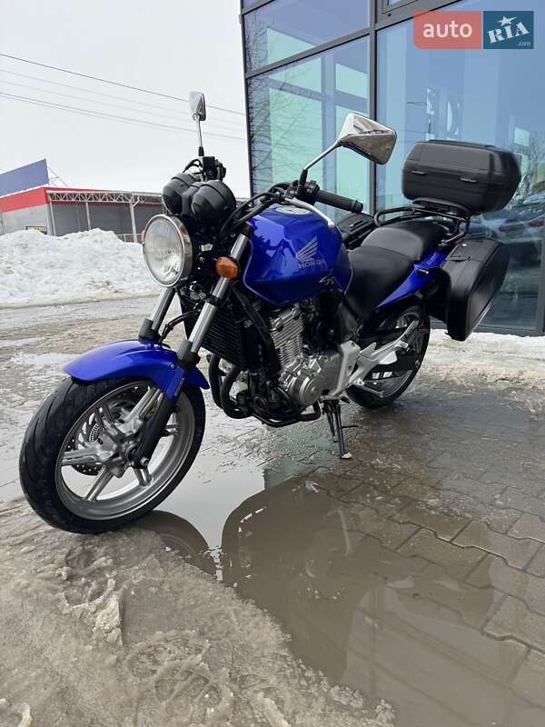 Мотоцикл Без обтекателей (Naked bike) Honda CBF 500 2005 в Ровно