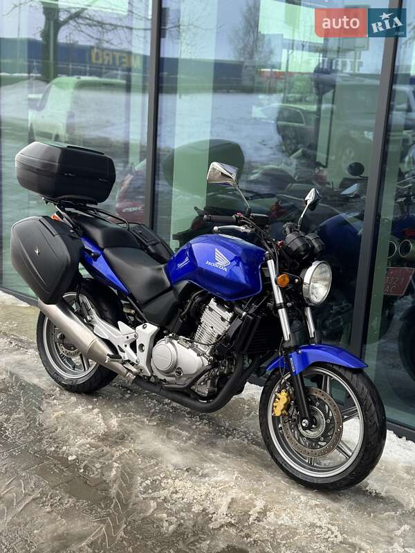 Мотоцикл Без обтекателей (Naked bike) Honda CBF 500 2005 в Ровно