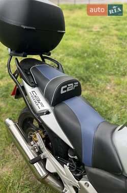 Мотоцикл Без обтікачів (Naked bike) Honda CBF 600 2004 в 