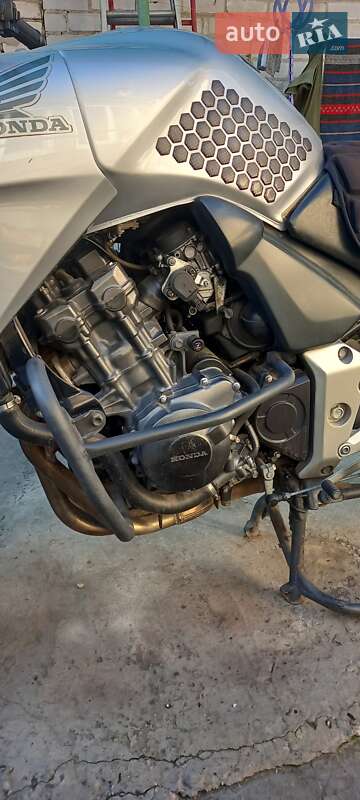 Мотоцикл Спорт-туризм Honda CBF 600 2006 в Запорожье фото 4 Мотоцикл Спорт-туризм Honda CBF 600 2006 в Запорожье