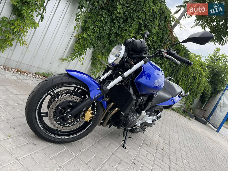 Мотоцикл Классик Honda CBF 600 2005 в 